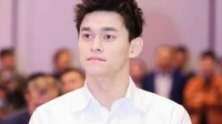 孙杨“乐乐爸乐乐妈”登顶热搜 网友：这梗藏不住了
