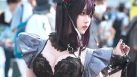 现实版莱莎？日本美女推主晒COS照：这身材无敌了